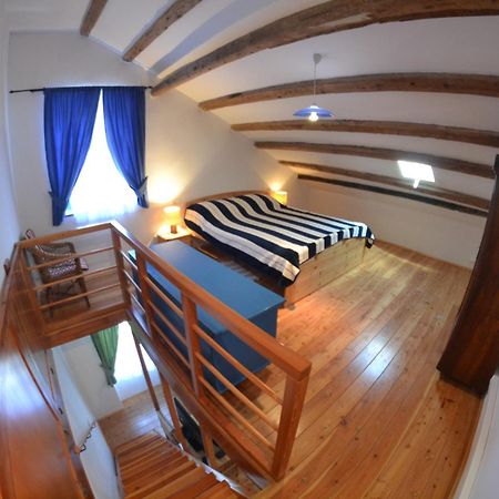 Country House Vrsani Supetarska Draga Exterior photo